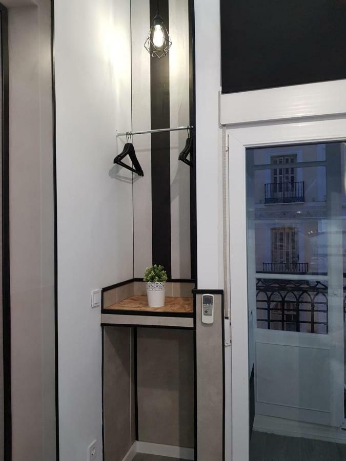 Estudio Calle Mayor Apartment Madrid Exterior photo